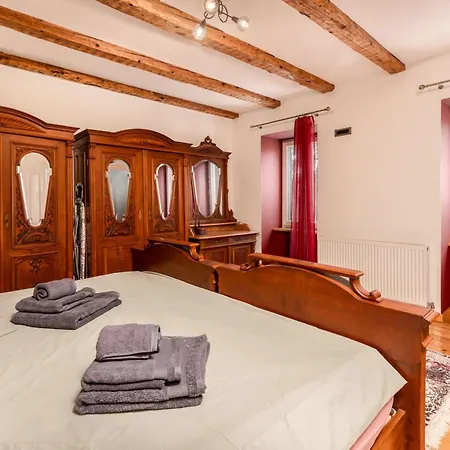 In With Private Sauna And Whirlpool Bathtube Matulji